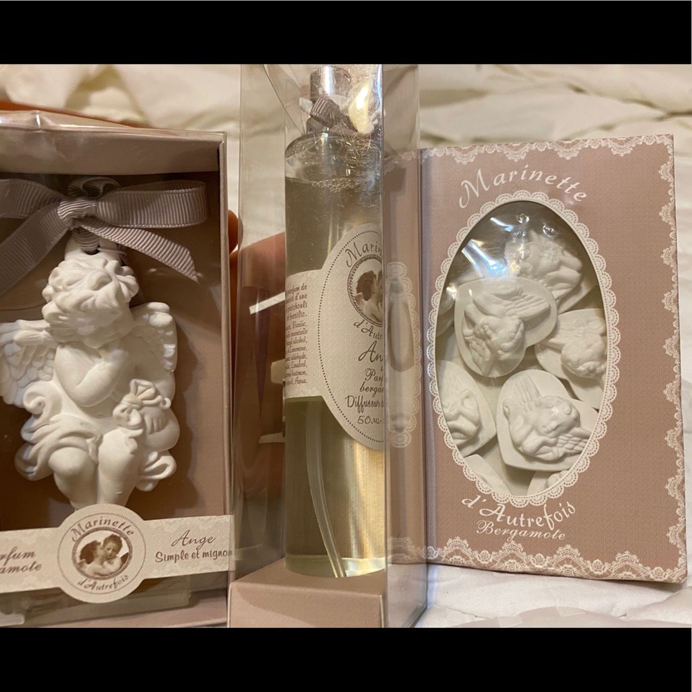 French Closet freshener